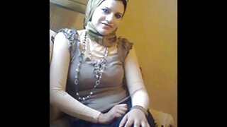 თვალისმომჭრელი მკერდ ...